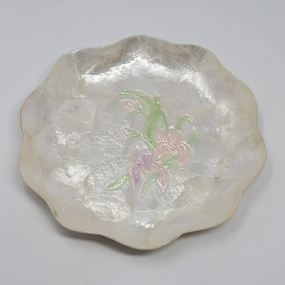 Vintage Capiz Shell Trinket Box Tray Floral Orchid Inlay Scalloped Edge SM CHIP
